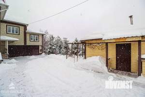 Дом 295м&sup2;, 3-этажный, участок 10 сот.  