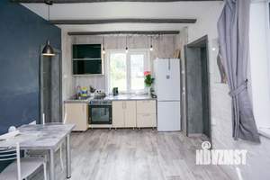 Дом 53м², 2-этажный, участок 10 сот.  