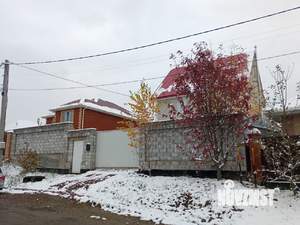 Коттедж 216м&sup2;, 3-этажный, участок 10 сот.  