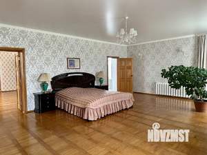 Коттедж 360м², 2-этажный, участок 20 сот.  