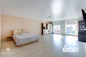 Коттедж 200м², 2-этажный, участок 10 сот.  