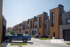 Таунхаус 133м&sup2;, 2-этажный, участок 1 сот.  