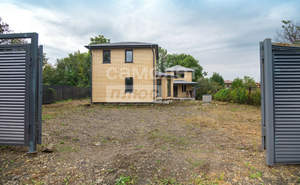 Дом 79м&sup2;, 2-этажный, участок 9 сот.  