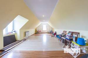 Дом 312м², 3-этажный, участок 20 сот.  