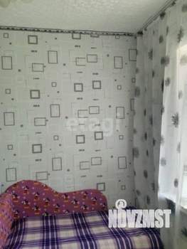 Дом 40м², 2-этажный, участок 6 сот.  