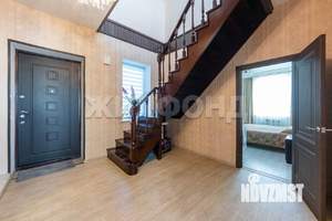 Коттедж 160м&sup2;, 2-этажный, участок 20 сот.  