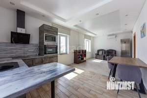 Дом 156м&sup2;, 3-этажный, участок 10 сот.  