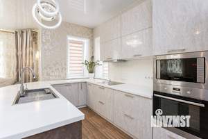 Коттедж 160м², 2-этажный, участок 11 сот.  