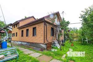 Дом 60м&sup2;, 2-этажный, участок 15 сот.  