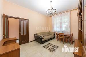 Дом 250м², 2-этажный, участок 10 сот.  