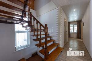 Дом 156м&sup2;, 3-этажный, участок 10 сот.  