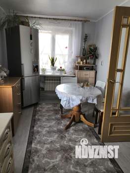 Коттедж 263м&sup2;, 3-этажный, участок 10 сот.  