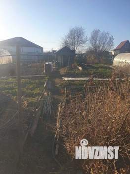 Дом 20м&sup2;, 2-этажный, участок 4 сот.  