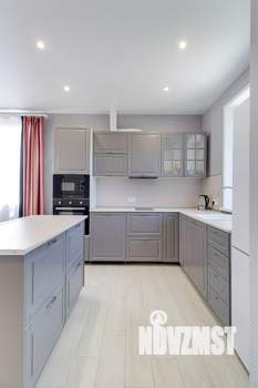 Коттедж 160м², 2-этажный, участок 7 сот.  
