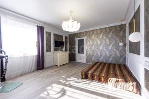 Дом 217м&sup2;, 2-этажный, участок 10 сот.  