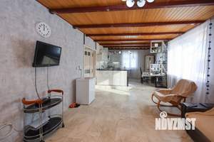 Дом 135м&sup2;, 2-этажный, участок 6 сот.  