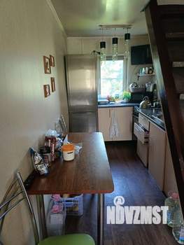 Дом 40м², 2-этажный, участок 6 сот.  