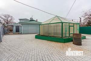 Коттедж 384м&sup2;, 2-этажный, участок 10 сот.  