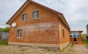 Дом 250м², 2-этажный, участок 10 сот.  