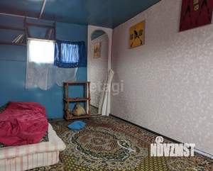 Дом 32м&sup2;, 2-этажный, участок 6 сот.  