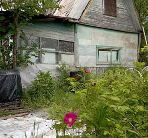 Дом 32м², 2-этажный, участок 6 сот.  