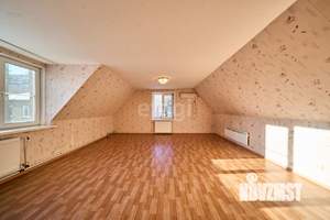 Дом 107м&sup2;, 2-этажный, участок 1 сот.  