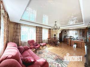 Коттедж 250м², 2-этажный, участок 7 сот.  