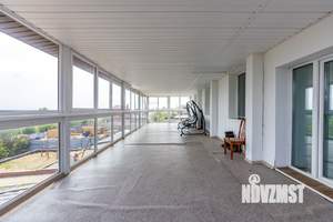 Дом 312м², 3-этажный, участок 20 сот.  