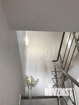 Дом 225м&sup2;, 2-этажный, участок 9 сот.  