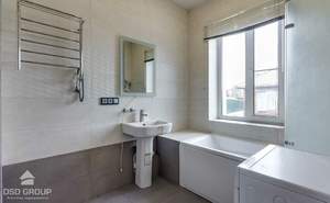 Дом 240м&sup2;, 1-этажный, участок 240 сот.  