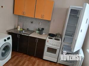 1-к квартира, посуточно, 36м2, 1/10 этаж