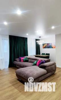 2-к квартира, посуточно, 65м2, 1/16 этаж