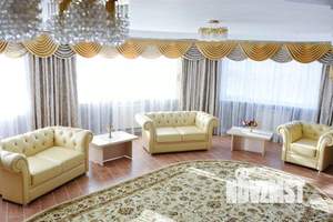 3-к квартира, посуточно, 83м2, 1/1 этаж