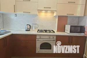 2-к квартира, посуточно, 53м2, 3/10 этаж