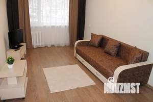 2-к квартира, посуточно, 43м2, 1/5 этаж