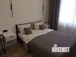 Студия квартира, посуточно, 28м2, 1/17 этаж