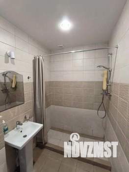 1-к квартира, посуточно, 28м2, 1/1 этаж