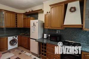 1-к квартира, посуточно, 42м2, 3/3 этаж