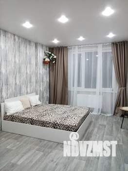 1-к квартира, посуточно, 43м2, 8/13 этаж