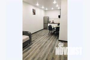 2-к квартира, посуточно, 42м2, 2/25 этаж