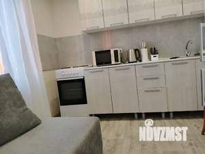 1-к квартира, посуточно, 37м2, 10/10 этаж