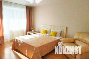 1-к квартира, посуточно, 50м2, 2/10 этаж