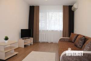 2-к квартира, посуточно, 43м2, 1/5 этаж