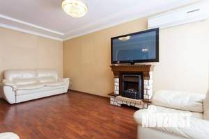 2-к квартира, посуточно, 64м2, 1/1 этаж