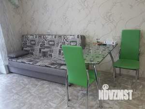 1-к квартира, посуточно, 34м2, 12/22 этаж