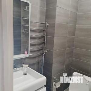 1-к квартира, посуточно, 37м2, 4/9 этаж