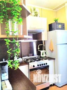 1-к квартира, посуточно, 32м2, 4/6 этаж