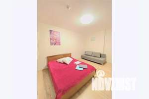 1-к квартира, посуточно, 38м2, 8/10 этаж