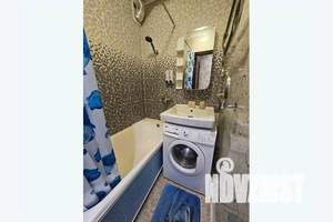 2-к квартира, посуточно, 44м2, 5/5 этаж