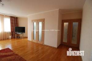 3-к квартира, на длительный срок, 110м2, 4/5 этаж